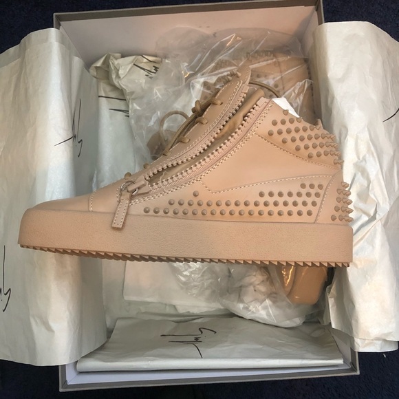 giuseppe spike shoes
